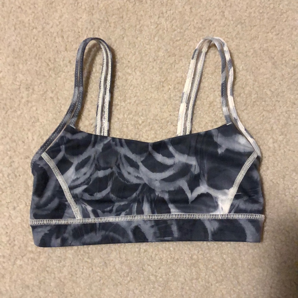 Lululemon bra